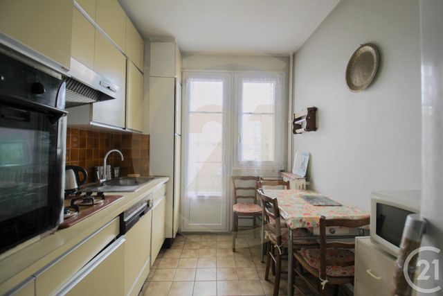 Appartement T5 à vendre - 5 pièces - 83.5 m2 - LYON - 69009 - RHONE-ALPES - Century 21 Agence Du Mont D'Or Appartement T5 à vendre - 5 pièces - 83.5 m2 - LYON - 69009 - RHONE-ALPES - Century 21 Agence Du Mont D'Or