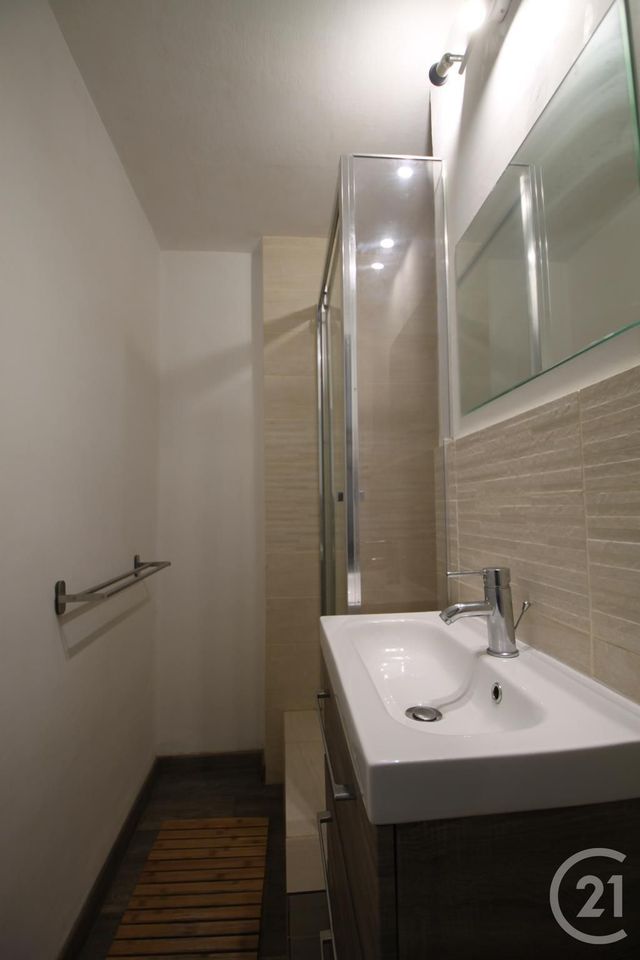 Afficher la photo en grand Appartement F2 à louer - 2 pièces - 30.33 m2 - LYON - 69009 - RHONE-ALPES - Century 21 Agence Du Mont D'Or