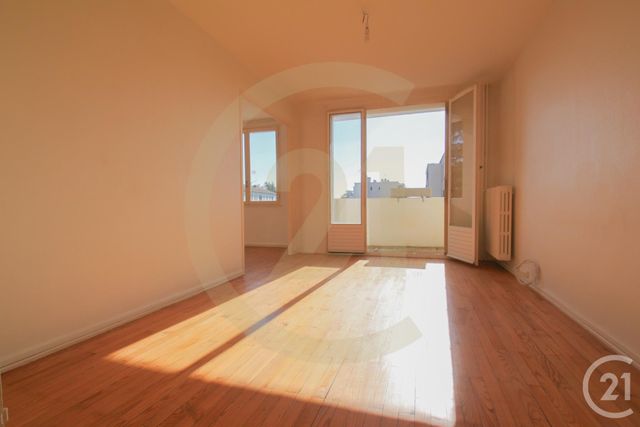 Appartement F3 à vendre - 3 pièces - 53.01 m2 - CHAMPAGNE AU MONT D OR - 69 - RHONE-ALPES - Century 21 Agence Du Mont D'Or