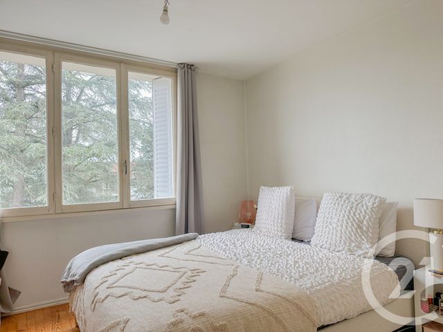 Appartement F3 à vendre - 3 pièces - 53.01 m2 - CHAMPAGNE AU MONT D OR - 69 - RHONE-ALPES - Century 21 Agence Du Mont D'Or