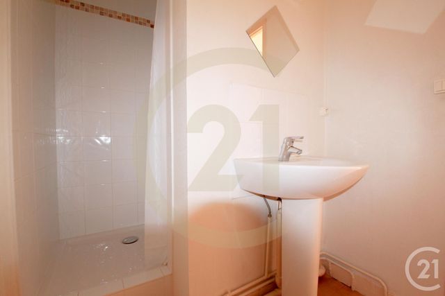 Appartement F3 à vendre - 3 pièces - 53.01 m2 - CHAMPAGNE AU MONT D OR - 69 - RHONE-ALPES - Century 21 Agence Du Mont D'Or