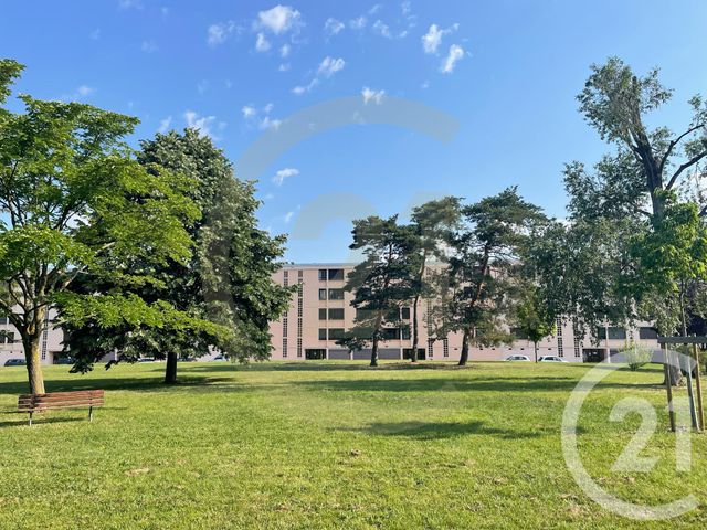Appartement F4 à vendre CHAMPAGNE AU MONT D OR