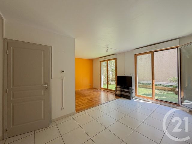 Appartement à vendre - 4 pièces - 83.53 m2 - CHAMPAGNE AU MONT D OR - 69 - RHONE-ALPES - Century 21 Agence Du Mont D'Or