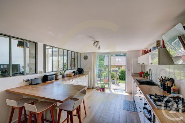 Appartement Duplex à vendre - 6 pièces - 156.34 m2 - ST CYR AU MONT D OR - 69 - RHONE-ALPES - Century 21 Agence Du Mont D'Or