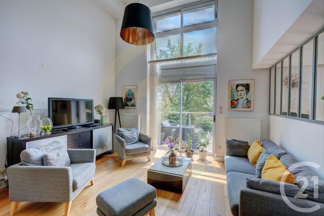 Appartement Duplex à vendre - 6 pièces - 156.34 m2 - ST CYR AU MONT D OR - 69 - RHONE-ALPES - Century 21 Agence Du Mont D'Or