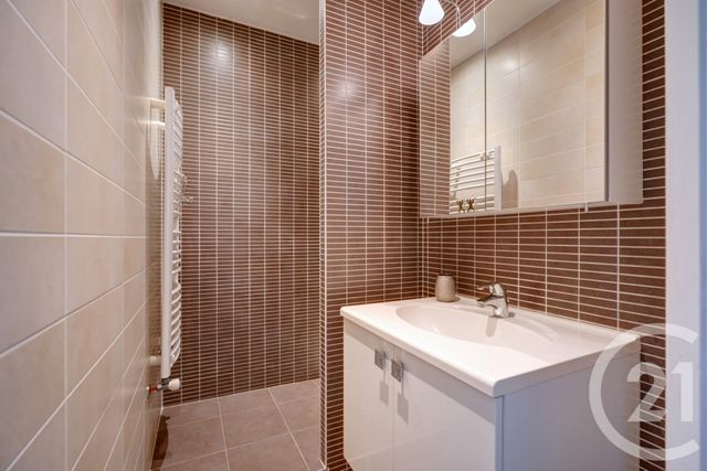 maison à vendre - 6 pièces - 145.14 m2 - CHAMPAGNE AU MONT D OR - 69 - RHONE-ALPES - Century 21 Agence Du Mont D'Or