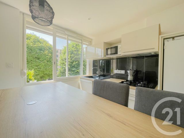 Appartement F2 à vendre - 2 pièces - 34.58 m2 - CHAMPAGNE AU MONT D OR - 69 - RHONE-ALPES - Century 21 Agence Du Mont D'Or