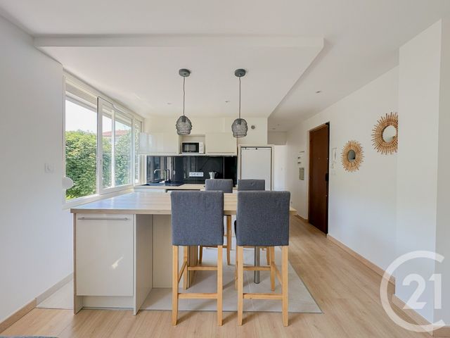 Appartement F2 à vendre - 2 pièces - 34.58 m2 - CHAMPAGNE AU MONT D OR - 69 - RHONE-ALPES - Century 21 Agence Du Mont D'Or