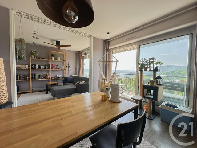 Appartement F5 à vendre - 5 pièces - 98.35 m2 - LYON - 69009 - RHONE-ALPES - Century 21 Agence Du Mont D'Or