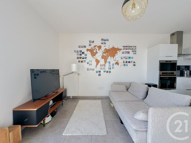 Appartement F3 à vendre - 3 pièces - 55.8 m2 - LYON - 69009 - RHONE-ALPES - Century 21 Agence Du Mont D'Or