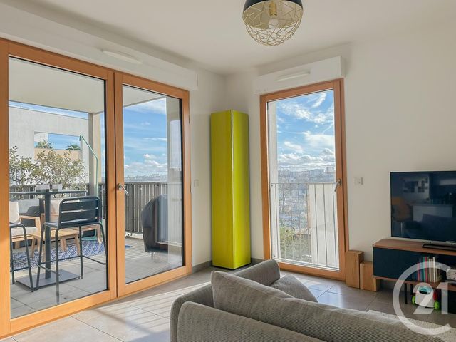 Appartement F3 à vendre - 3 pièces - 55.8 m2 - LYON - 69009 - RHONE-ALPES - Century 21 Agence Du Mont D'Or