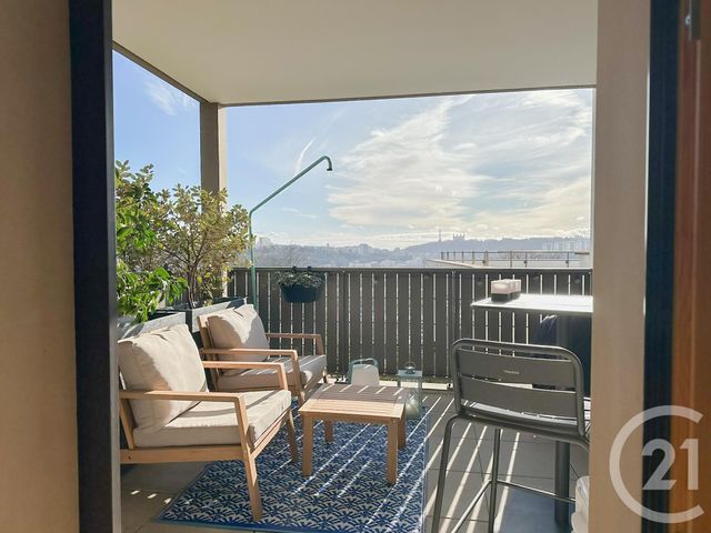Appartement F3 à vendre - 3 pièces - 55.8 m2 - LYON - 69009 - RHONE-ALPES - Century 21 Agence Du Mont D'Or