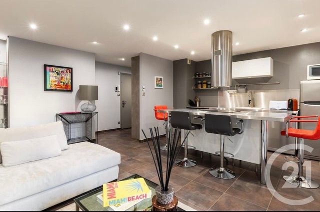 Appartement T2 à vendre - 2 pièces - 49.56 m2 - LYON - 69004 - RHONE-ALPES - Century 21 Agence Du Mont D'Or