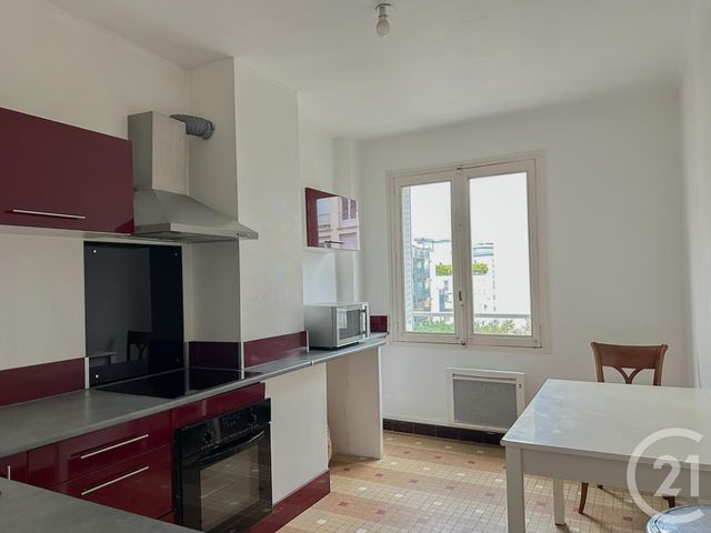 Appartement F3 à vendre - 3 pièces - 67.88 m2 - LYON - 69007 - RHONE-ALPES - Century 21 Agence Du Mont D'Or