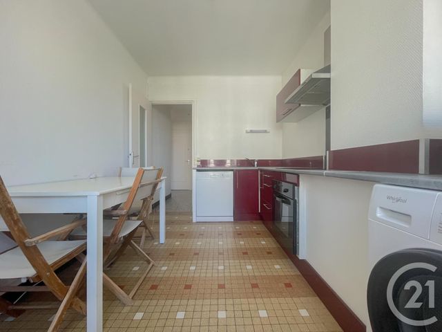 Appartement F3 à vendre - 3 pièces - 67.88 m2 - LYON - 69007 - RHONE-ALPES - Century 21 Agence Du Mont D'Or