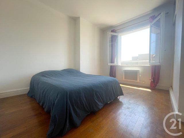 Appartement F3 à vendre - 3 pièces - 67.88 m2 - LYON - 69007 - RHONE-ALPES - Century 21 Agence Du Mont D'Or