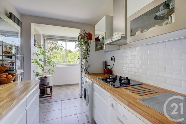 Appartement T2 à vendre - 2 pièces - 60.45 m2 - LYON - 69009 - RHONE-ALPES - Century 21 Agence Du Mont D'Or