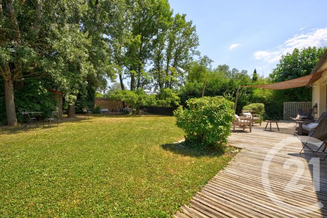 maison à vendre - 10 pièces - 203.75 m2 - LA TOUR DE SALVAGNY - 69 - RHONE-ALPES - Century 21 Agence Du Mont D'Or