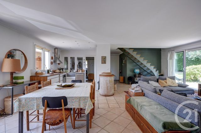 maison à vendre - 10 pièces - 203.75 m2 - LA TOUR DE SALVAGNY - 69 - RHONE-ALPES - Century 21 Agence Du Mont D'Or