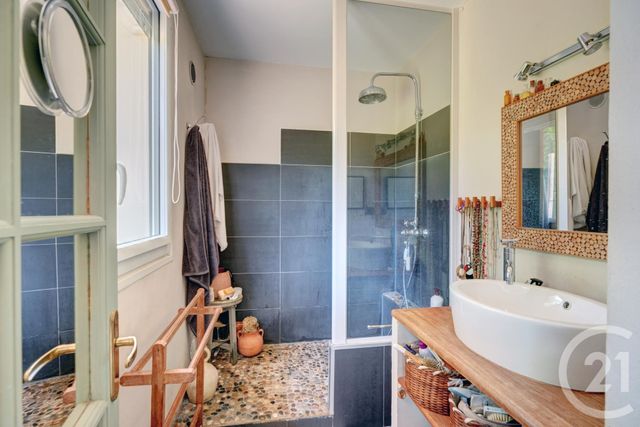 maison à vendre - 10 pièces - 203.75 m2 - LA TOUR DE SALVAGNY - 69 - RHONE-ALPES - Century 21 Agence Du Mont D'Or