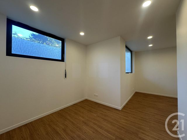 commerce à louer - 21.0 m2 - ST DIDIER AU MONT D OR - 69 - RHONE-ALPES - Century 21 Agence Du Mont D'Or