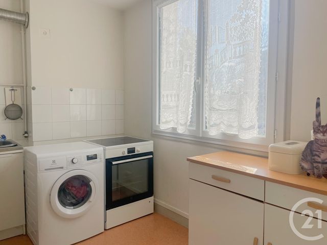 Appartement F3 à vendre - 3 pièces - 58.0 m2 - CHAMPAGNE AU MONT D OR - 69 - RHONE-ALPES - Century 21 Agence Du Mont D'Or