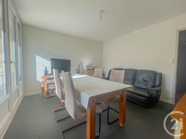 Appartement F3 à vendre - 3 pièces - 58.0 m2 - CHAMPAGNE AU MONT D OR - 69 - RHONE-ALPES - Century 21 Agence Du Mont D'Or