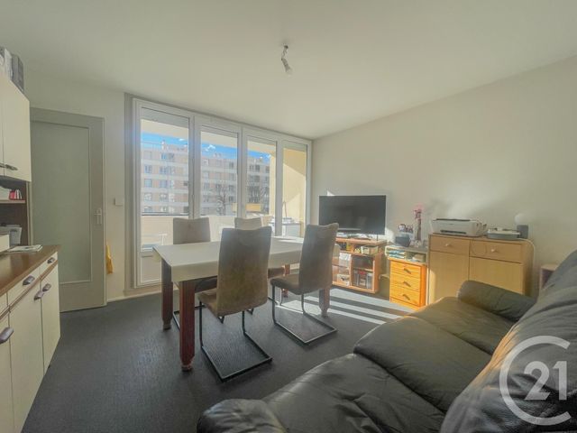 Appartement F3 à vendre - 3 pièces - 58.0 m2 - CHAMPAGNE AU MONT D OR - 69 - RHONE-ALPES - Century 21 Agence Du Mont D'Or