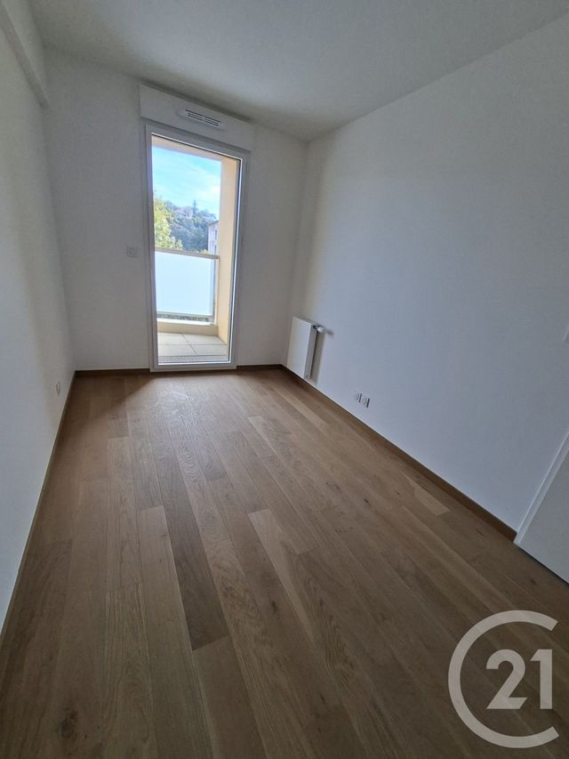 Appartement T4 à vendre - 4 pièces - 90.55 m2 - TASSIN LA DEMI LUNE - 69 - RHONE-ALPES - Century 21 Agence Du Mont D'Or