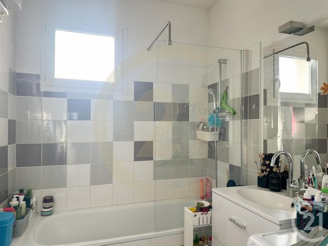 Appartement F3 à louer - 3 pièces - 66.48 m2 - LYON - 69009 - RHONE-ALPES - Century 21 Agence Du Mont D'Or