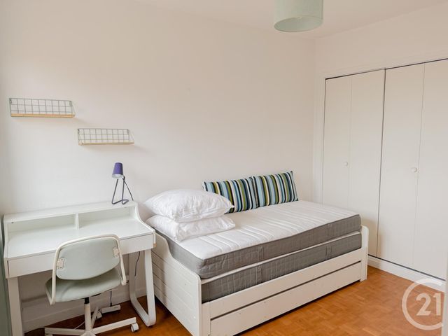 Appartement F3 à louer - 3 pièces - 59.79 m2 - CHAMPAGNE AU MONT D OR - 69 - RHONE-ALPES - Century 21 Agence Du Mont D'Or