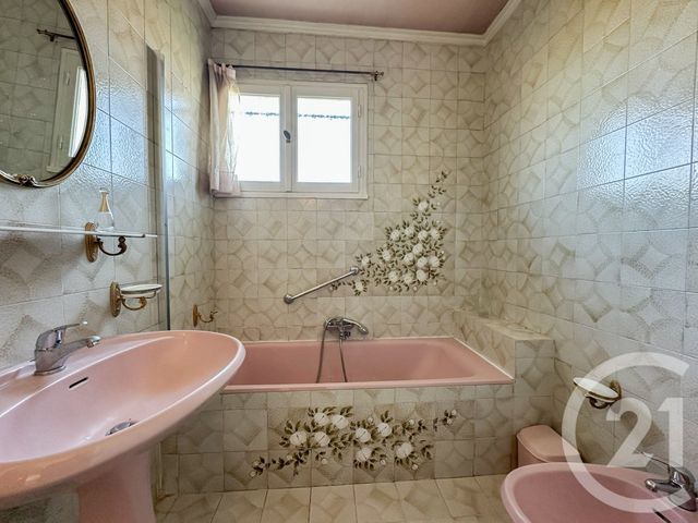 maison à vendre - 6 pièces - 165.0 m2 - CHAMPAGNE AU MONT D OR - 69 - RHONE-ALPES - Century 21 Agence Du Mont D'Or