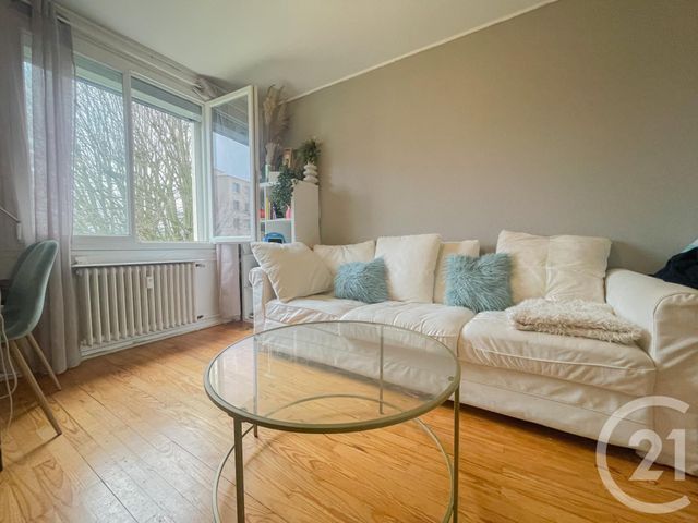 Appartement à vendre - 2 pièces - 36.0 m2 - CHAMPAGNE AU MONT D OR - 69 - RHONE-ALPES - Century 21 Agence Du Mont D'Or