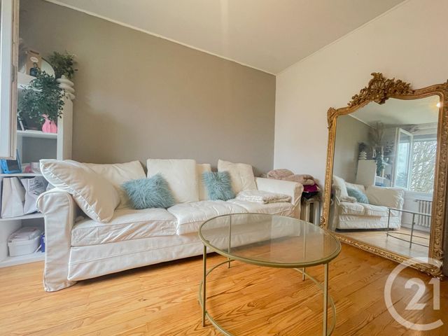 Appartement à vendre - 2 pièces - 36.0 m2 - CHAMPAGNE AU MONT D OR - 69 - RHONE-ALPES - Century 21 Agence Du Mont D'Or