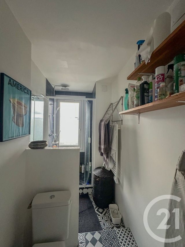 Appartement T5 à louer - 5 pièces - 83.4 m2 - CHAMPAGNE AU MONT D OR - 69 - RHONE-ALPES - Century 21 Agence Du Mont D'Or