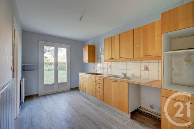 maison à vendre - 6 pièces - 117.48 m2 - CHAMPAGNE AU MONT D OR - 69 - RHONE-ALPES - Century 21 Agence Du Mont D'Or