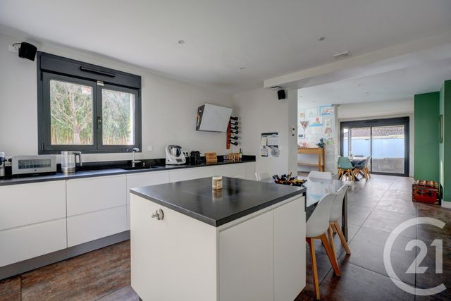 maison à vendre - 7 pièces - 159.25 m2 - CHAMPAGNE AU MONT D OR - 69 - RHONE-ALPES - Century 21 Agence Du Mont D'Or