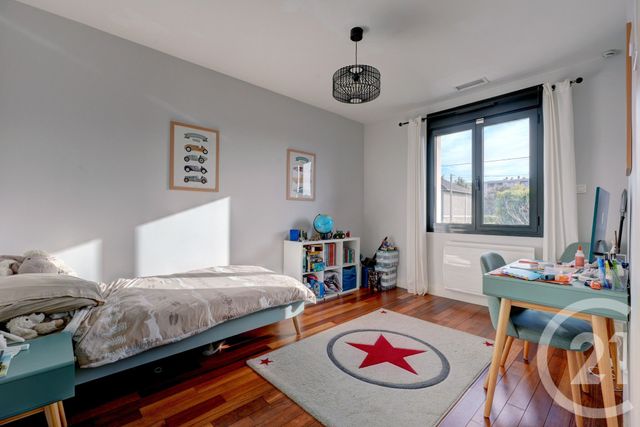 maison à vendre - 7 pièces - 159.25 m2 - CHAMPAGNE AU MONT D OR - 69 - RHONE-ALPES - Century 21 Agence Du Mont D'Or