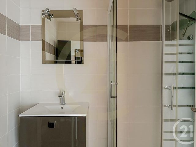 Appartement à louer - 3 pièces - 71.2 m2 - LYON - 69009 - RHONE-ALPES - Century 21 Agence Du Mont D'Or