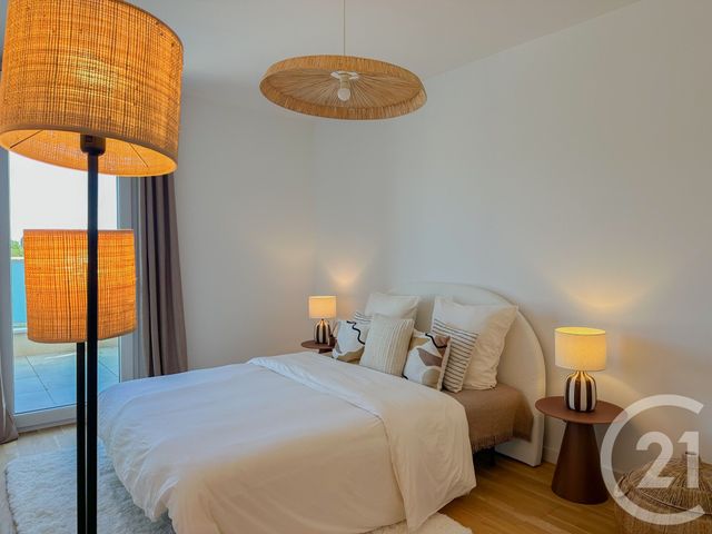 Appartement T4 à vendre - 4 pièces - 110.62 m2 - CHAMPAGNE AU MONT D OR - 69 - RHONE-ALPES - Century 21 Agence Du Mont D'Or