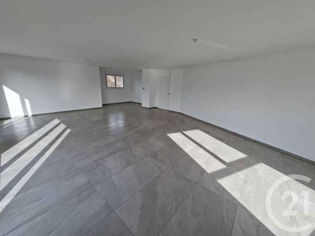 Appartement T4 à vendre - 4 pièces - 123.55 m2 - CHAMPAGNE AU MONT D OR - 69 - RHONE-ALPES - Century 21 Agence Du Mont D'Or