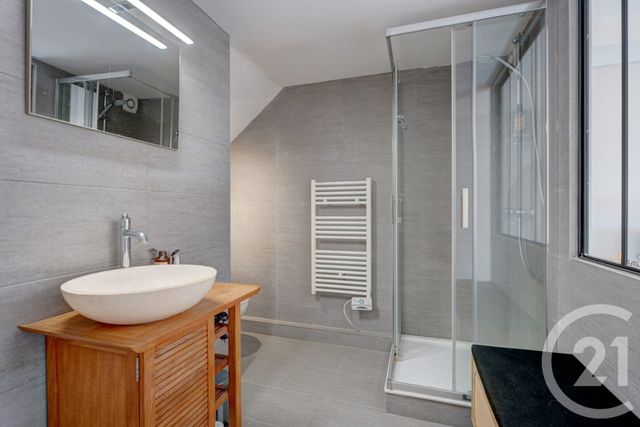 maison à vendre - 6 pièces - 129.05 m2 - CHAMPAGNE AU MONT D OR - 69 - RHONE-ALPES - Century 21 Agence Du Mont D'Or