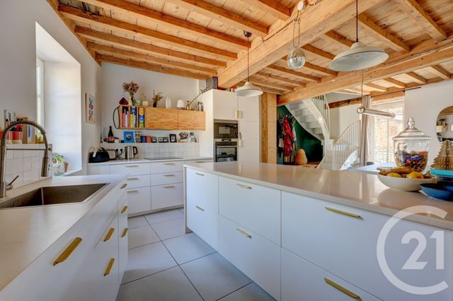 Appartement F5 à vendre - 5 pièces - 108.7 m2 - ST ROMAIN AU MONT D OR - 69 - RHONE-ALPES - Century 21 Agence Du Mont D'Or