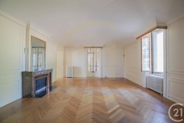 Appartement T6 à louer - 6 pièces - 226.06 m2 - ECULLY - 69 - RHONE-ALPES - Century 21 Agence Du Mont D'Or