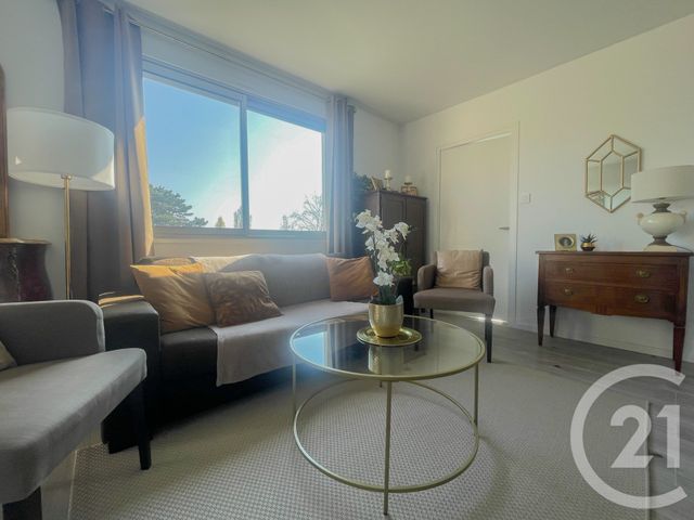 Appartement F2 à vendre - 2 pièces - 42.0 m2 - CHAMPAGNE AU MONT D OR - 69 - RHONE-ALPES - Century 21 Agence Du Mont D'Or