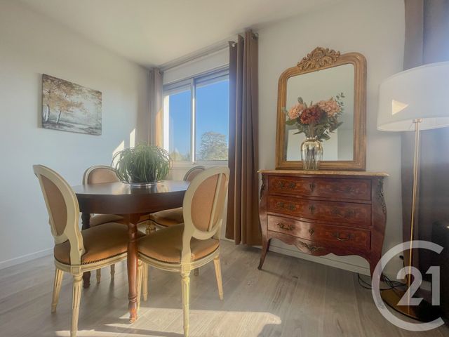 Appartement F2 à vendre - 2 pièces - 42.0 m2 - CHAMPAGNE AU MONT D OR - 69 - RHONE-ALPES - Century 21 Agence Du Mont D'Or