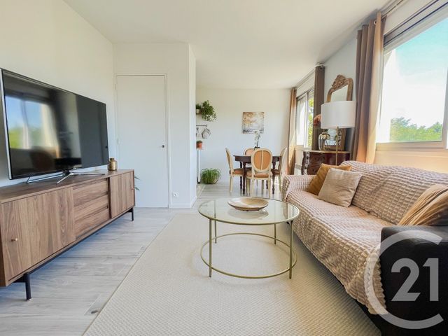 Appartement F2 à vendre - 2 pièces - 42.0 m2 - CHAMPAGNE AU MONT D OR - 69 - RHONE-ALPES - Century 21 Agence Du Mont D'Or