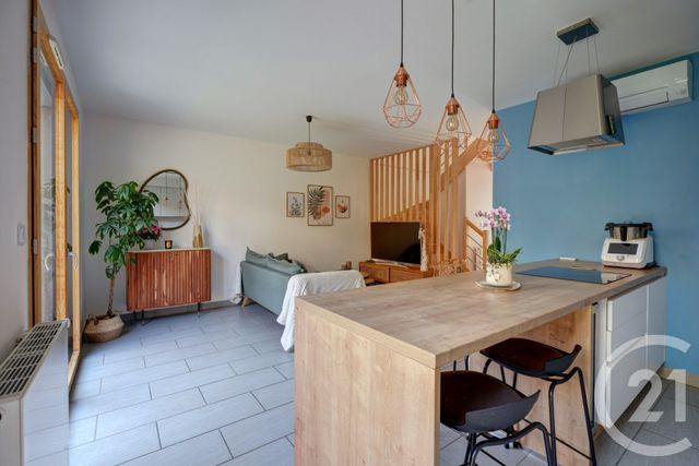 Appartement à vendre - 3 pièces - 72.16 m2 - LYON - 69009 - RHONE-ALPES - Century 21 Agence Du Mont D'Or