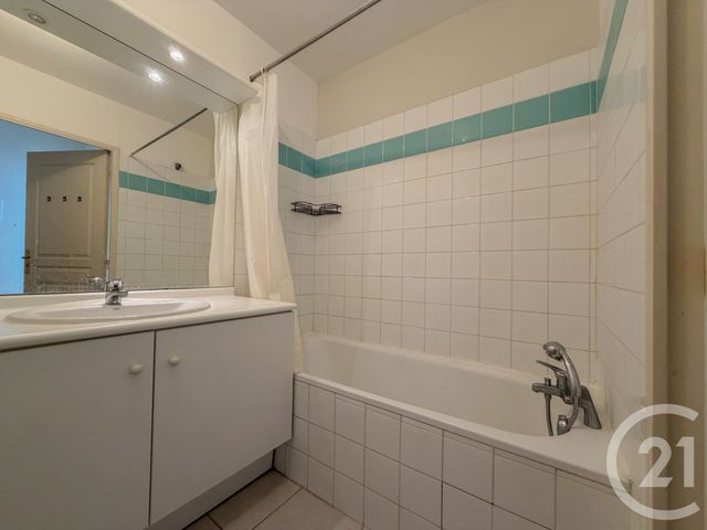 Appartement T2 à vendre - 2 pièces - 42.79 m2 - LYON - 69003 - RHONE-ALPES - Century 21 Agence Du Mont D'Or