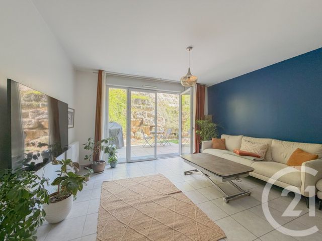 Appartement T2 à vendre - 2 pièces - 49.37 m2 - ST CYR AU MONT D OR - 69 - RHONE-ALPES - Century 21 Agence Du Mont D'Or